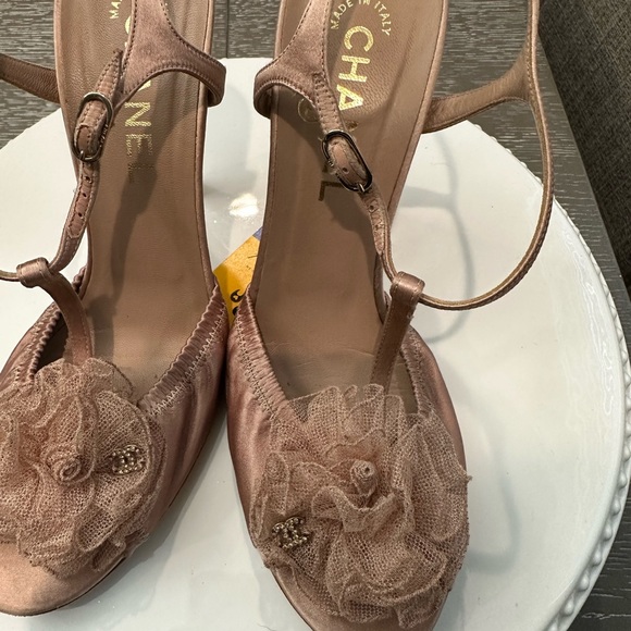 Chanel shoes - Picture 4 of 14